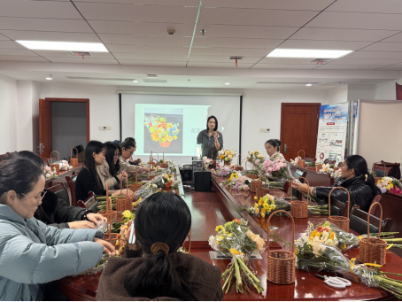 花开三月天 巾帼绽芳华 ——第六分工会举办2026年三八国际妇女节
