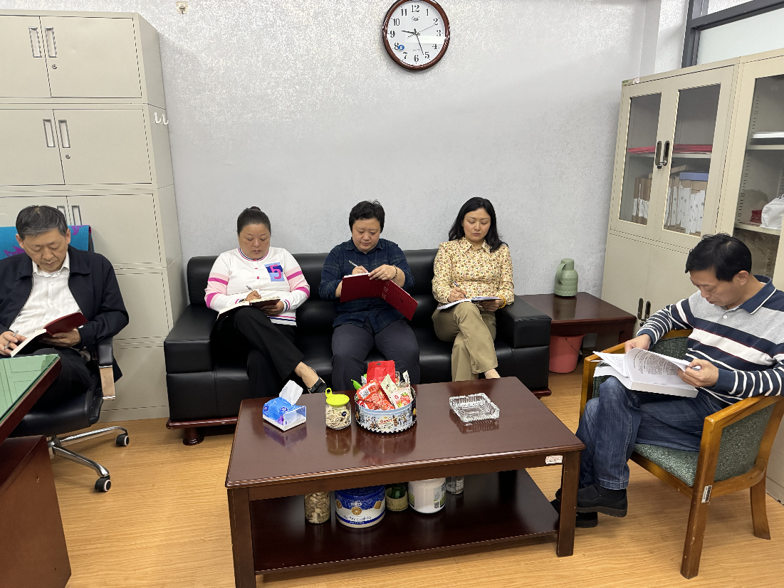 离退休工作党总支组织全体党员开展2024年3月份政治理论学习