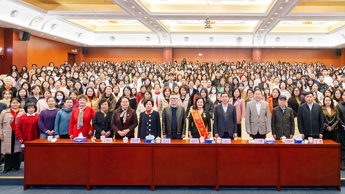 合影留念.jpg